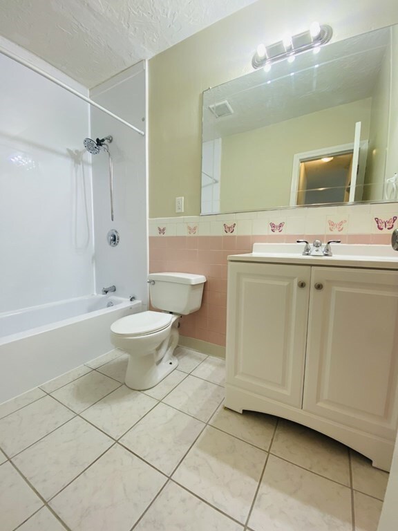 10 Tara Dr unit 4, Weymouth, MA 02188 - photo 7