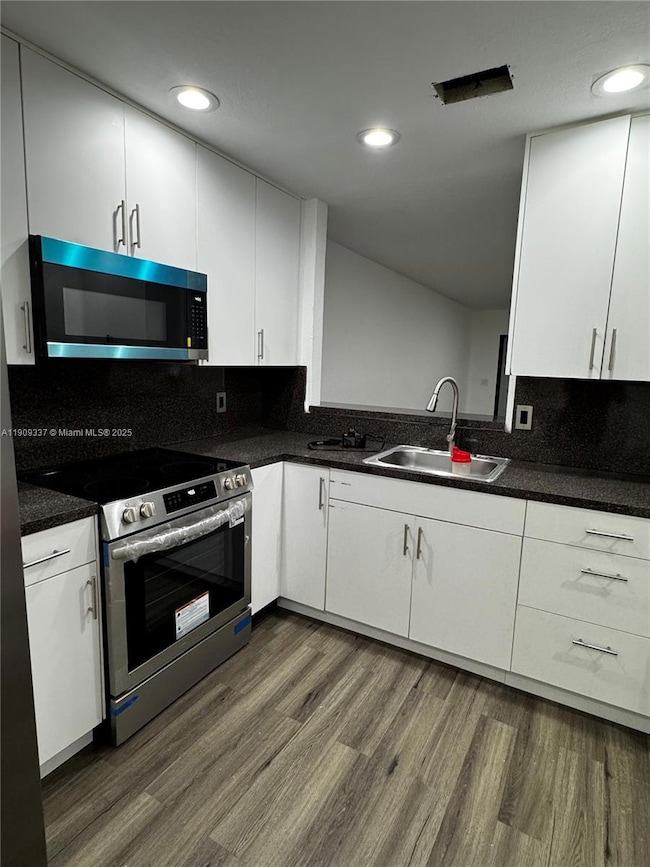 2471 NW 56th Ave unit 3-15, Lauderhill, FL 33313 - photo 5