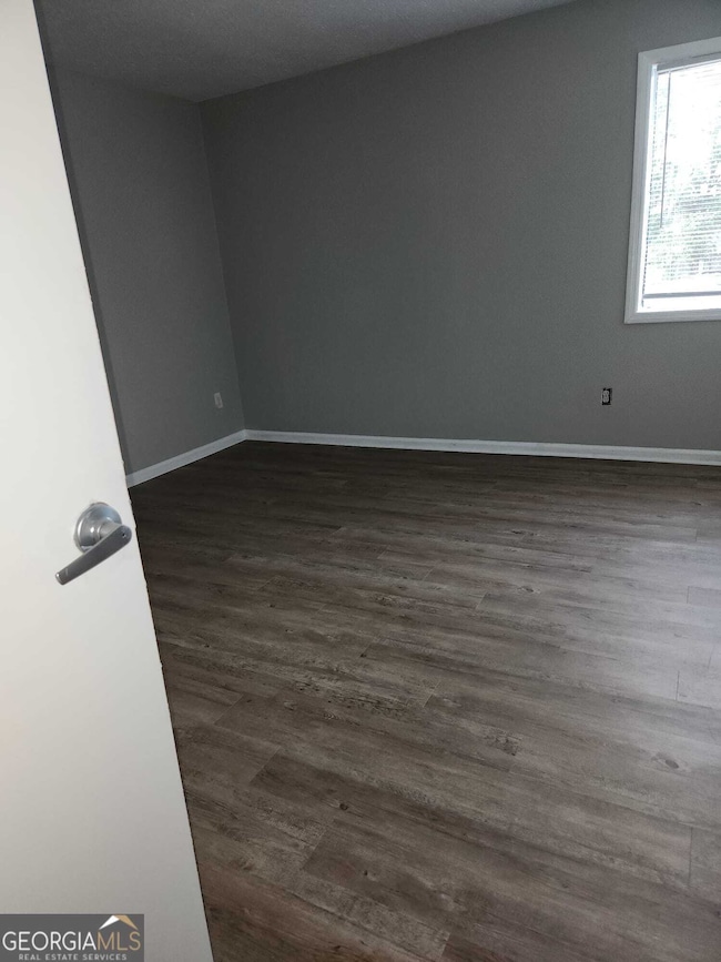 5945 Sutcliff Square, Lithonia, GA 30058 - photo 2