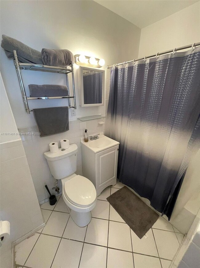 3801 Indian Creek Dr unit 301, Miami Beach, FL 33140 - photo 7