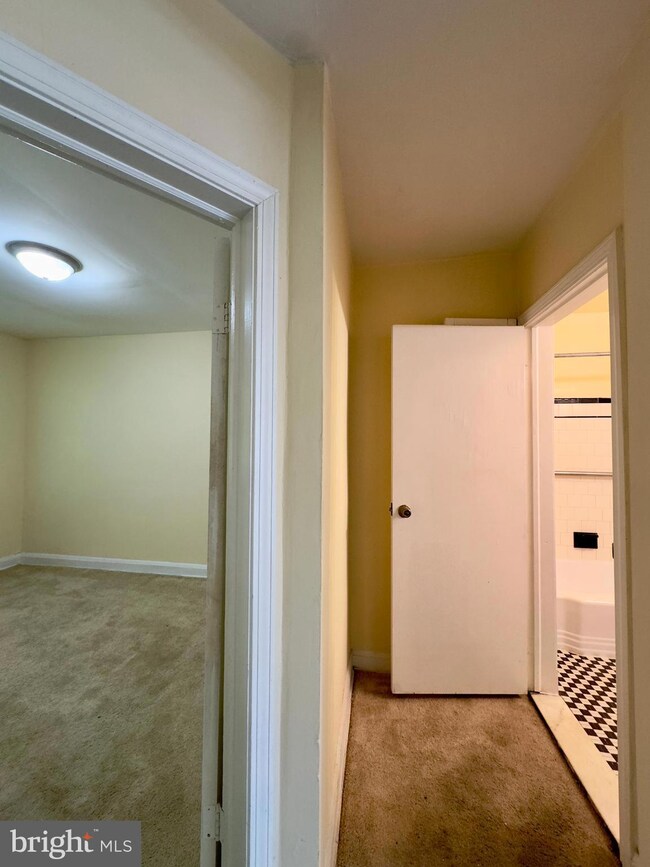 6102 Macbeth Dr unit 2, Baltimore, MD 21239 - photo 7