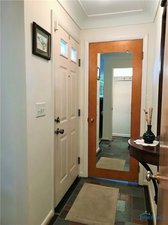 Foyer - Two guest closets and slate floors