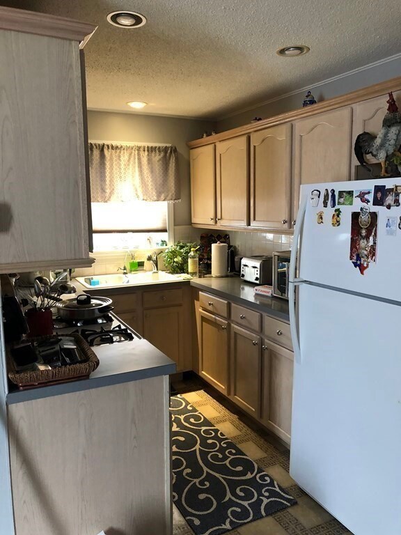 430 Hope St, Fall River, MA 02721 - photo 6