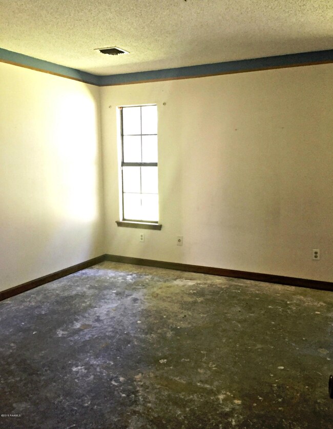 09-BEDROOM (2)