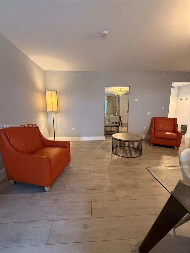 6755 Harding Ave unit 3, Miami Beach, FL 33141 - photo 6