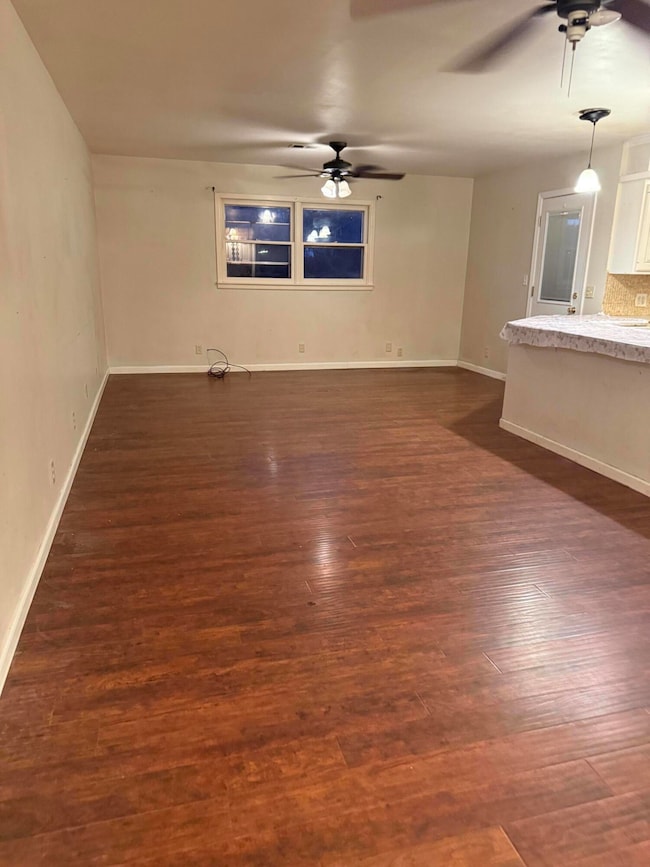 1600 W Lynn St, Slaton, TX 79364 - photo 5