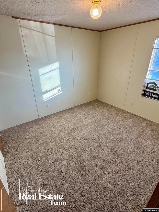 2082 E 1st Ln, Casper, WY 82609 - photo 2