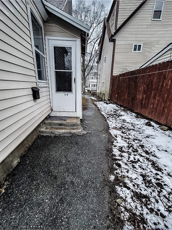 6 Pine St unit 3, Taunton, MA 02780 - photo 3