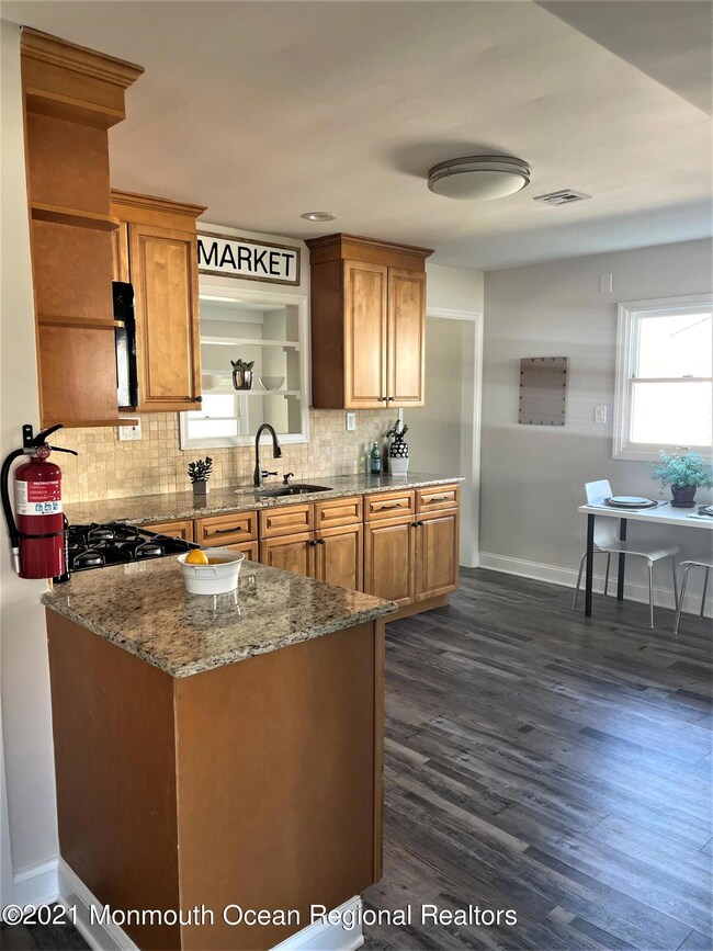 809 Florence Ave, Union Beach, NJ 07735 - photo 5