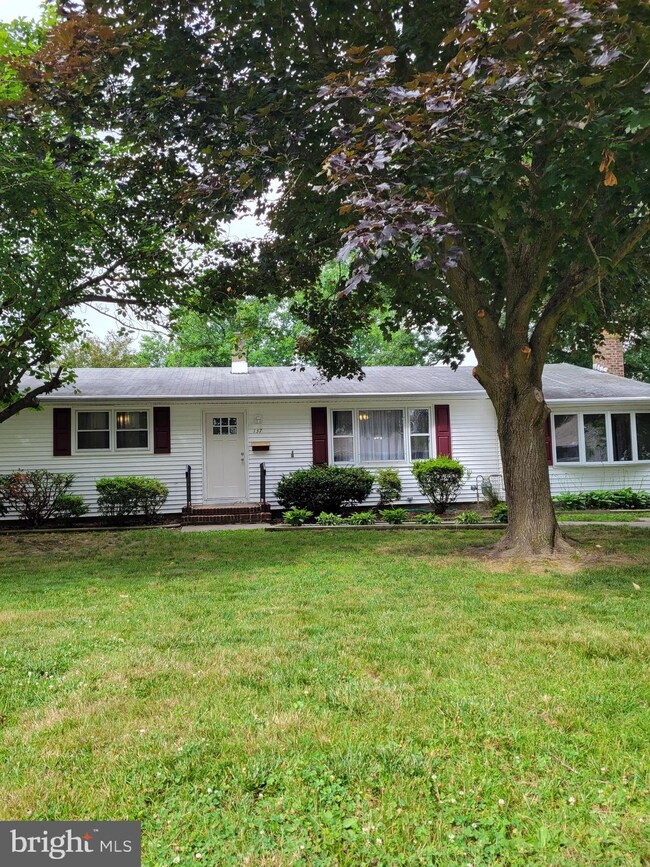 137 River Drive Ave, Pennsville, NJ 08070 - photo 4