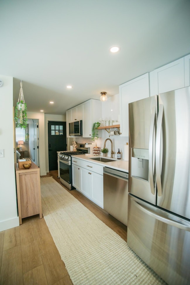 Apartment A Airbnb-05