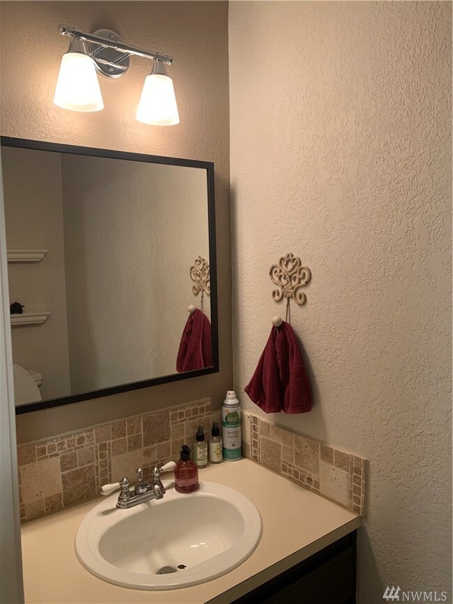 7740 196th St SW unit 13, Edmonds, WA 98026 - photo 5