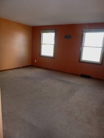 637 Springfield St unit 1, Feeding Hills, MA 01030 - photo 6