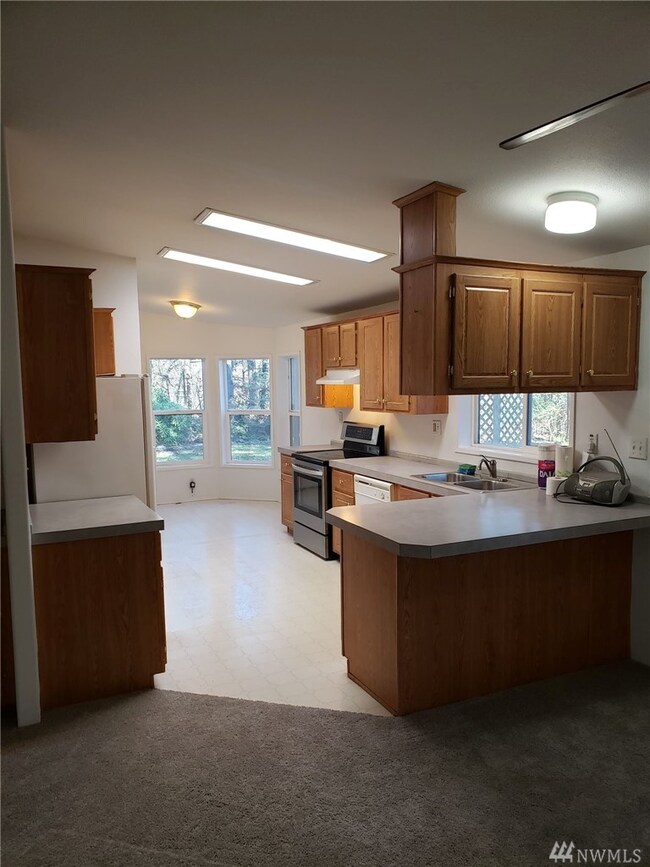 10803 Vail Rd SE, Yelm, WA 98597 - photo 7