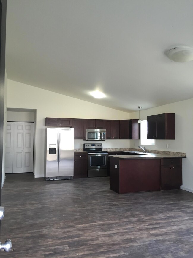 4734 W Adirondack Cir unit 1-3, Wasilla, AK 99623 - photo 3