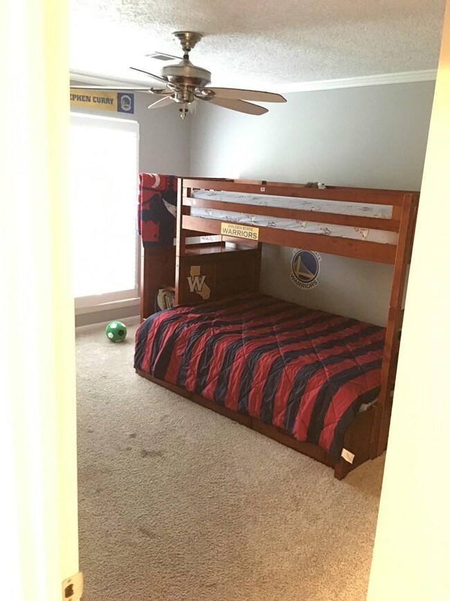 605 N Gaskin Ave, Douglas, GA 31533 - photo 4