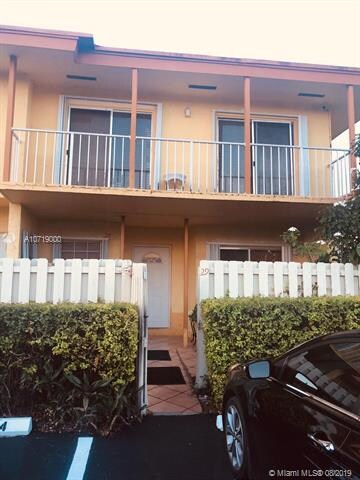 8320 SW 154th Ave unit 29, Miami, FL 33193 - photo 2