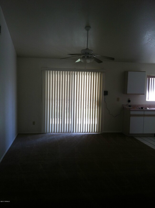Fireopal familyroom