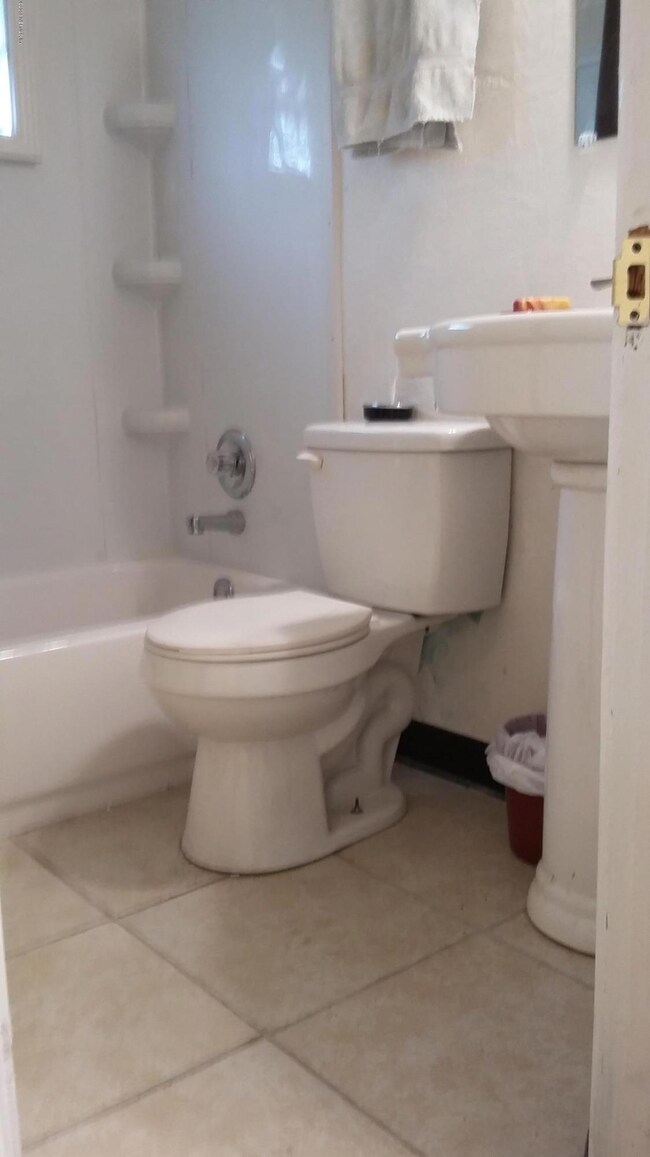 8020 Free Ave, Jacksonville, FL 32211 - photo 5