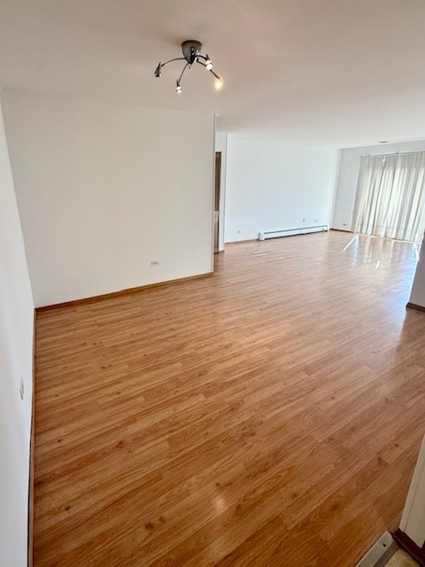 Edens Point North unit B409, Morton Grove, IL 60053 - photo 6