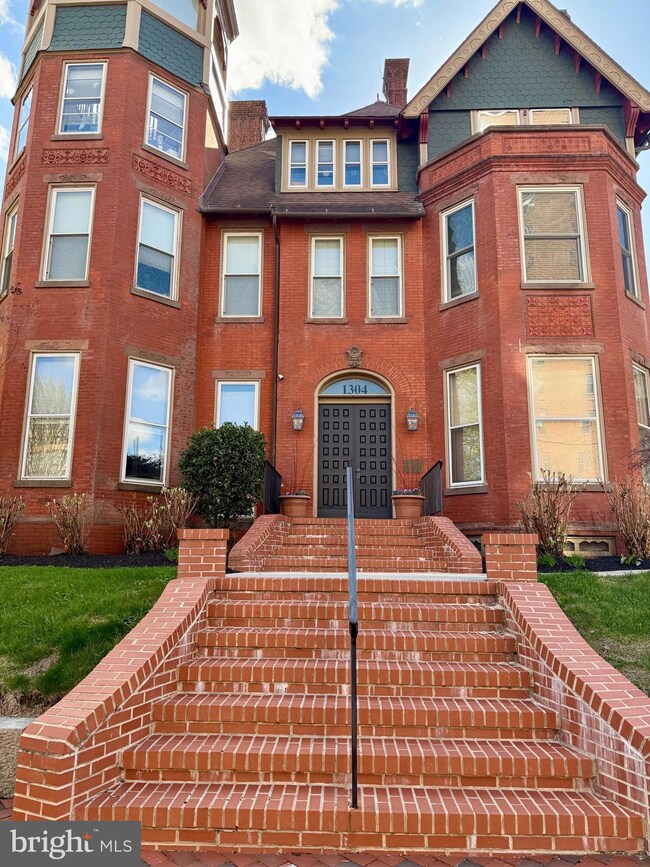 1304 Delaware Ave unit 6, Wilmington, DE 19806 - photo 2