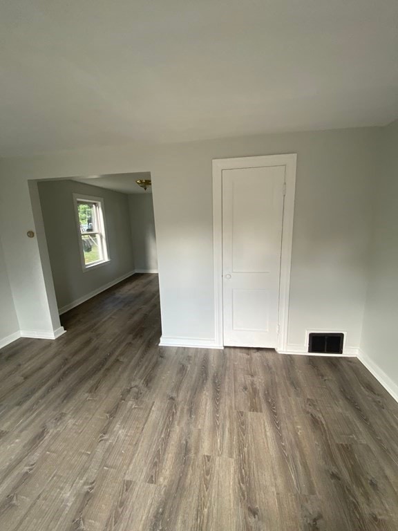 121 Uncatena Ave, Worcester, MA 01606 - photo 3