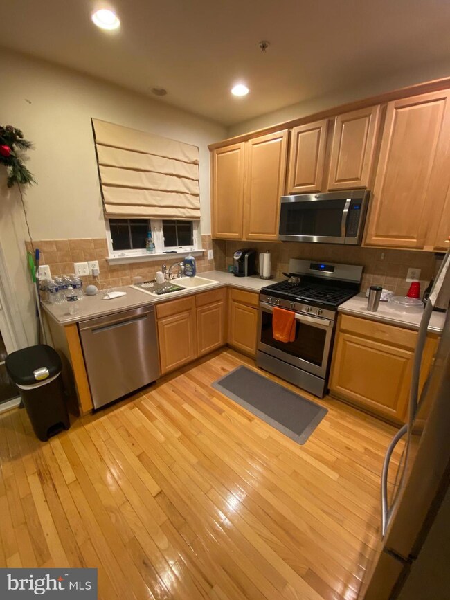 8123 Mississippi Rd, Laurel, MD 20724 - photo 3