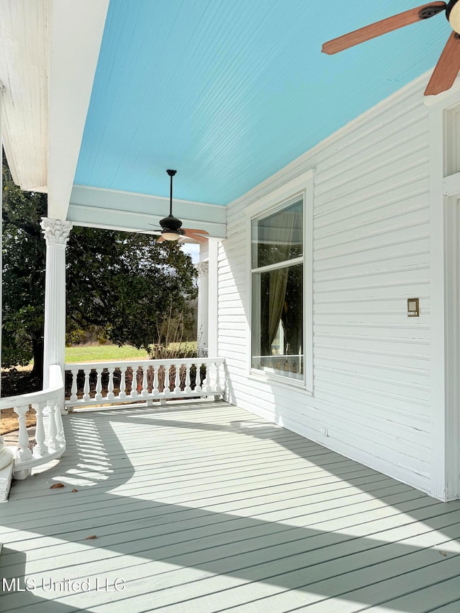 5 Spruce St, Oakland, MS 38948 - photo 6