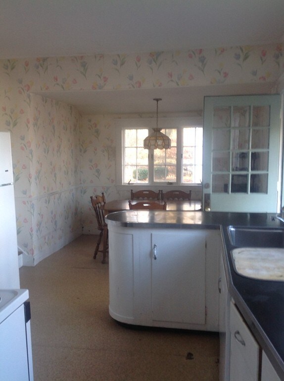 11 Spafford Rd, Milton, MA 02186 - photo 5