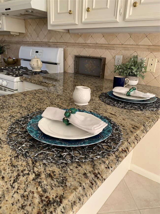 25711 Overlake Dr, Spring, TX 77380 - photo 5