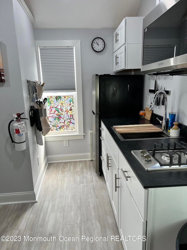 Well Stocked Kitchenette