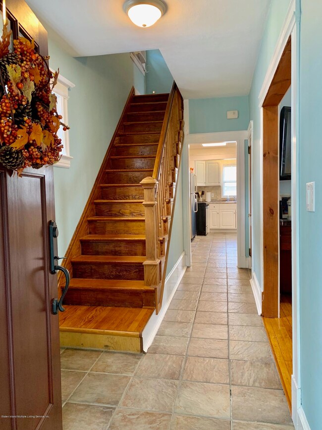 341 Maine Ave, Staten Island, NY 10314 - photo 4