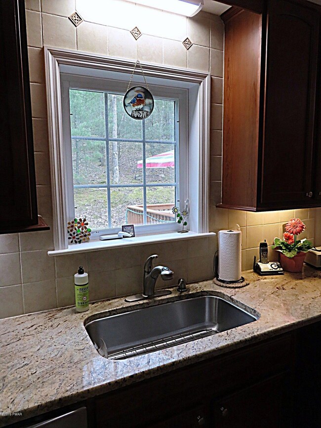 117 Timber Ridge Dr, Hawley, PA 18428 - photo 7