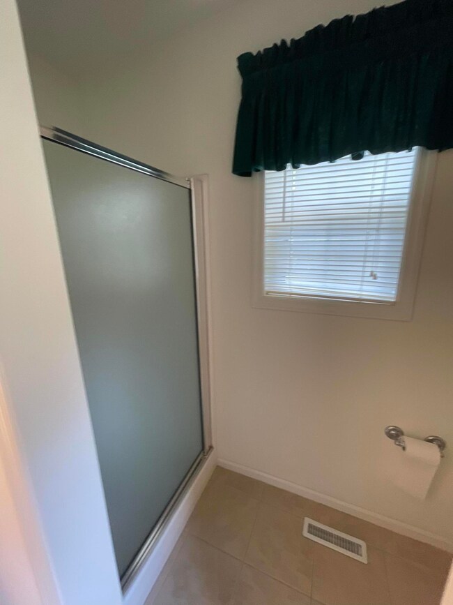 04B5D815-538A-4381-91E3-045E9BEB934A