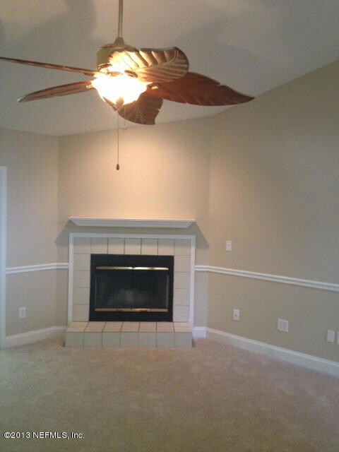 2875 Dickie Ct, Jacksonville, FL 32216 - photo 5