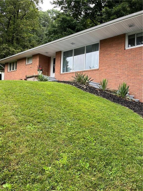 331 Dogwood Terrace, Easton, PA 18040 - photo 2