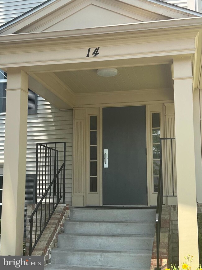 14 Normandy Square Ct unit 3BC, Silver Spring, MD 20906 - photo 2