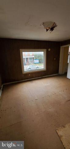 40 S Monastery Ave, Baltimore, MD 21229 - photo 6