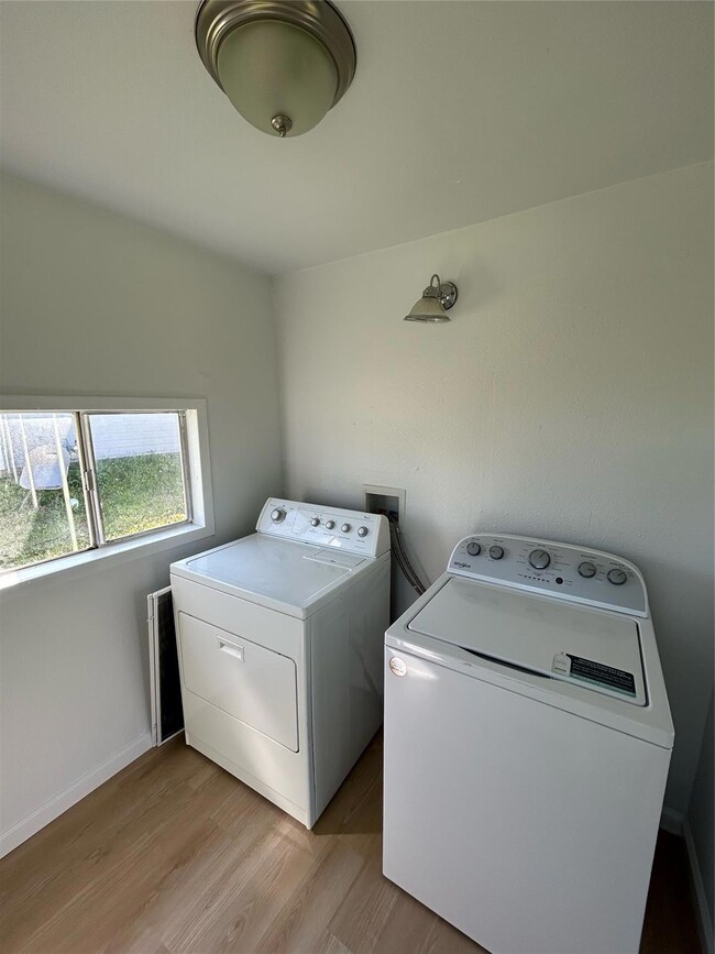 506 W Parnell St, Denison, TX 75020 - photo 7