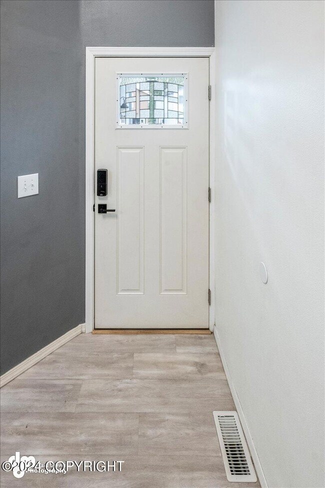07-Main Entry_SLS_-6807