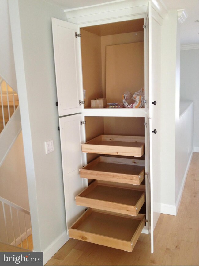 11702 Briary Branch Ct, Reston, VA 20191 - photo 6