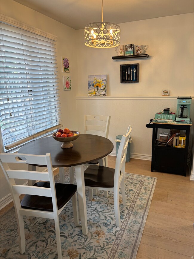 460 E Creekside Cir unit B, Murray, UT 84107 - photo 6