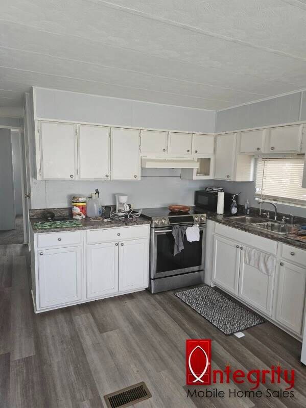 4516 Newman Dr, Port Orange, FL 32127 - photo 6