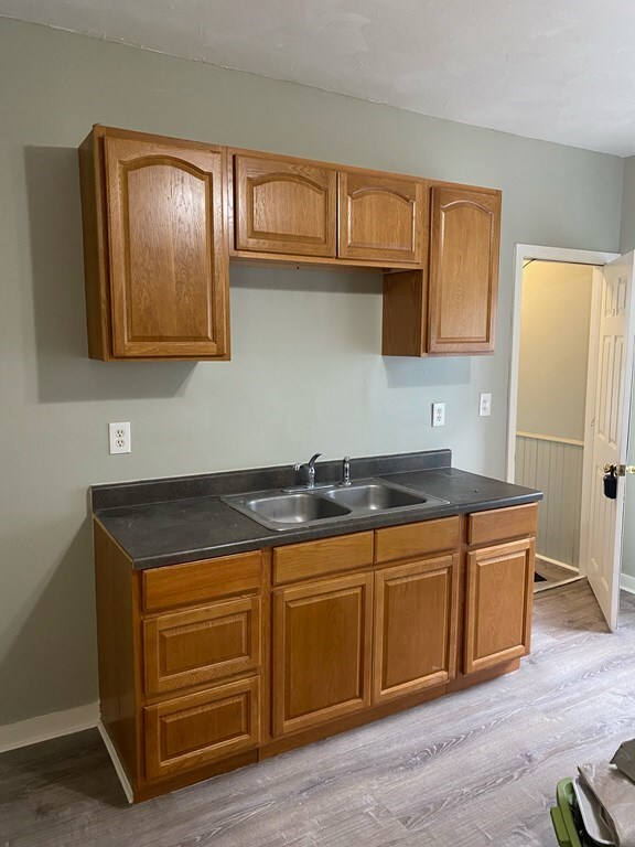 502 4th St unit 2W, Fall River, MA 02721 - photo 6