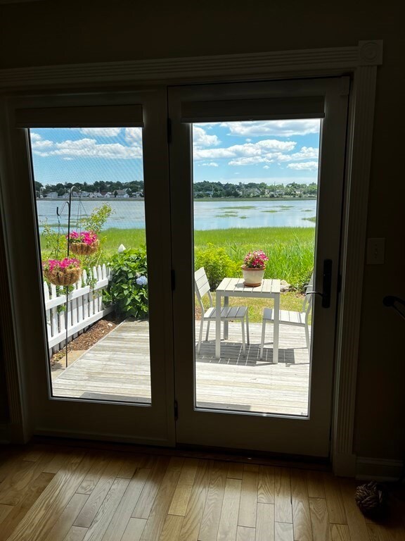 26 Schooner Ln unit 16, Quincy, MA 02171 - photo 2