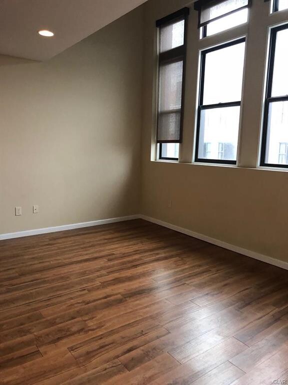 2 W Broad St unit 19, Bethlehem, PA 18018 - photo 3