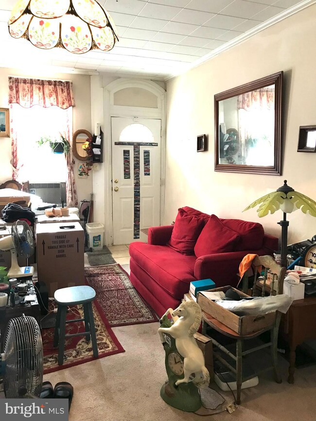 710 Moss St, Reading, PA 19604 - photo 2