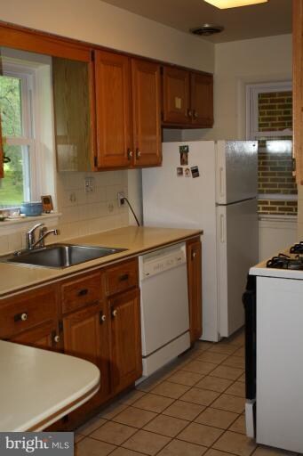 6620 Kirby Ct, Falls Church, VA 22043 - photo 4