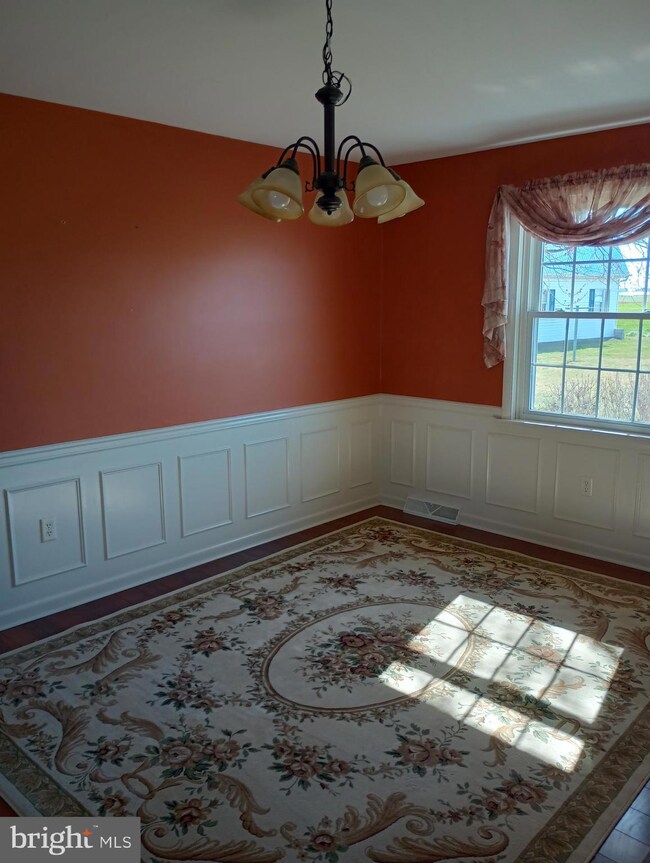 530 N Shirk Rd, New Holland, PA 17557 - photo 7