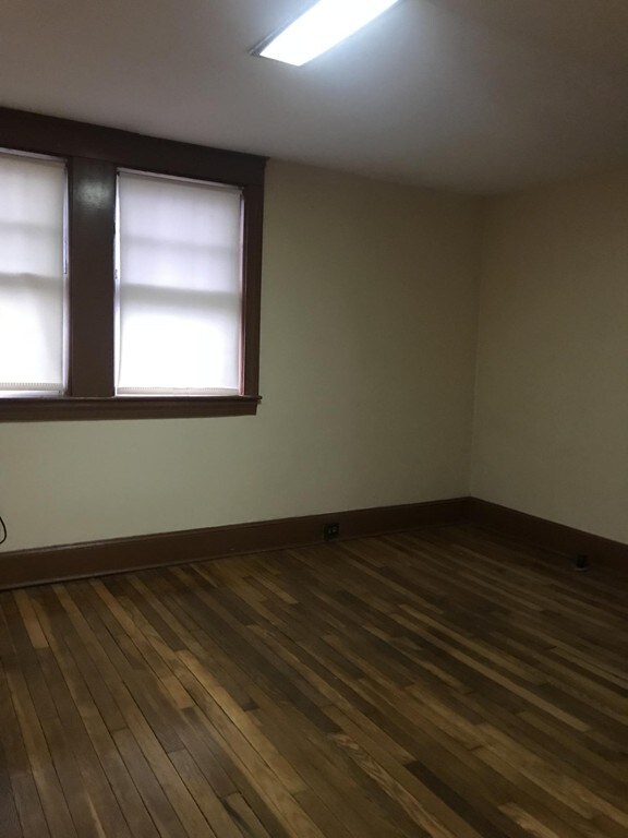 101 Nonantum St unit B, Brighton, MA 02135 - photo 4